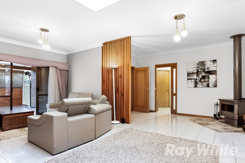 12 Huckson Rise, Dandenong North VIC 3175, Dandenong North - Thumbnail 4
