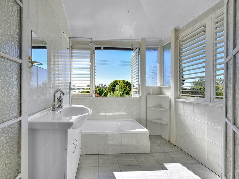 114 Scott Street, Stafford Heights QLD 4053, Stafford Heights - Thumbnail 4