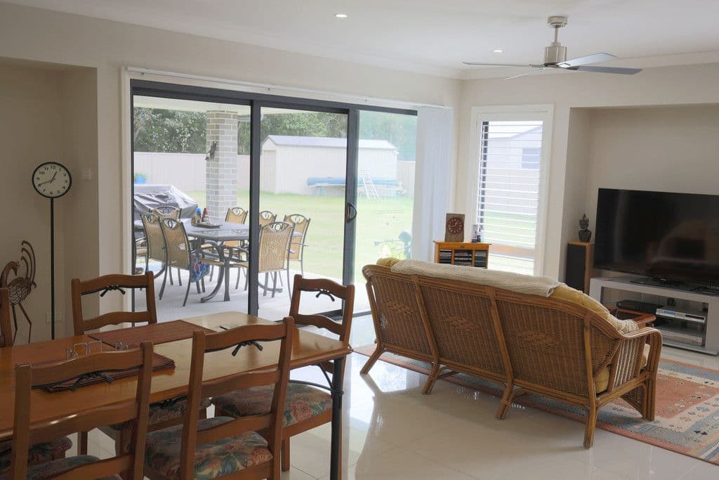37 Martin Circuit, Tea Gardens - Thumbnail 5