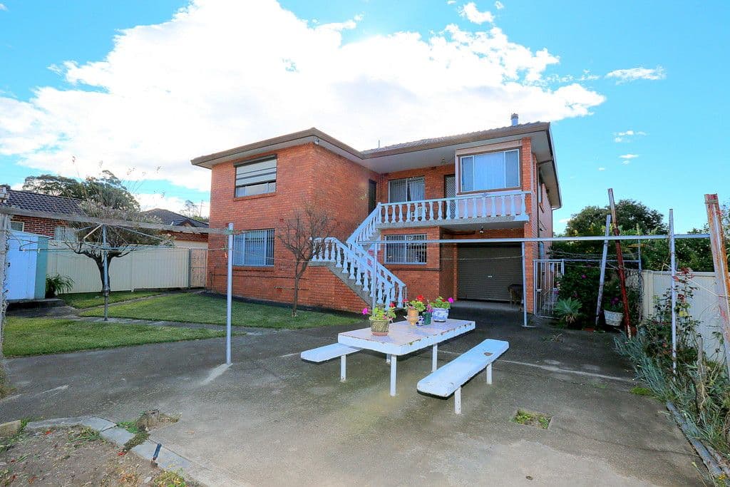 127 Marion Street, Bankstown - Thumbnail 2