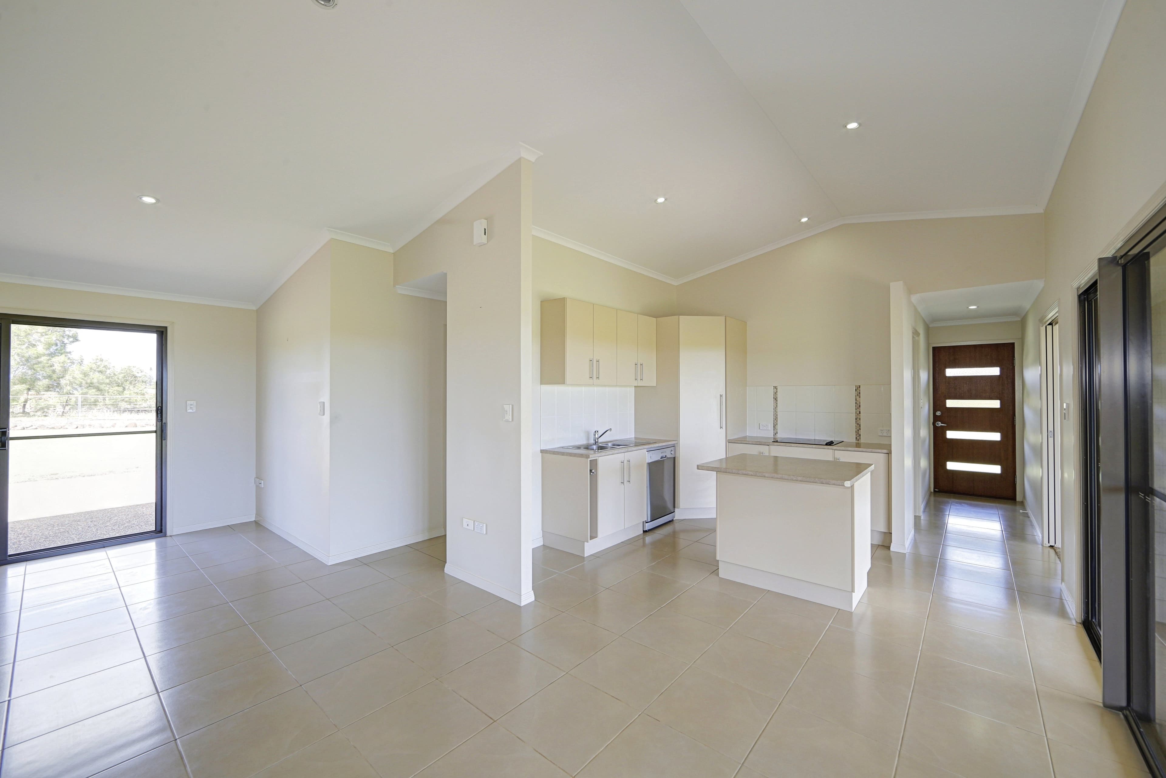 22 Heidkes Road, Windermere QLD 4670, Windermere - Thumbnail 3