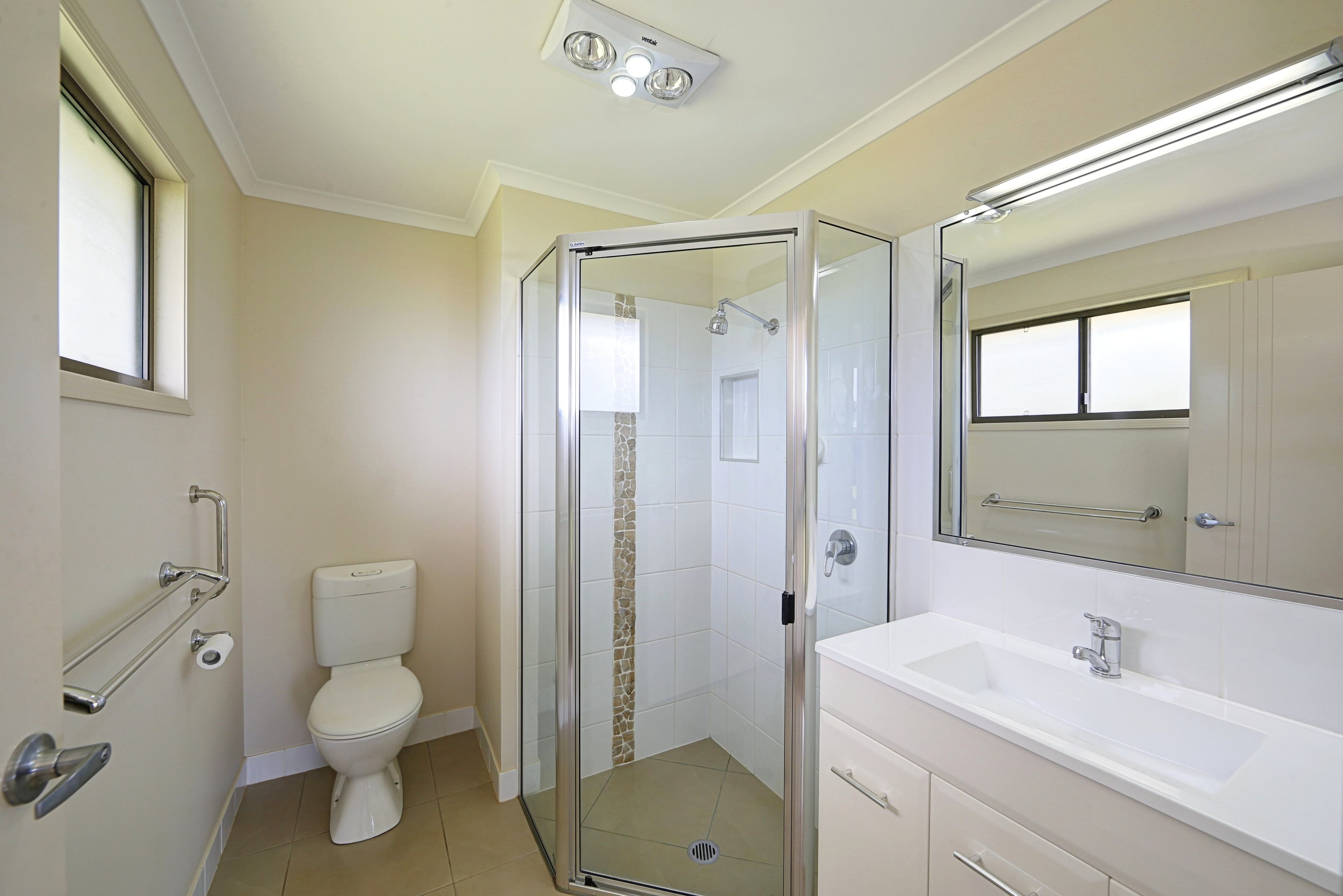 22 Heidkes Road, Windermere QLD 4670, Windermere - Thumbnail 4