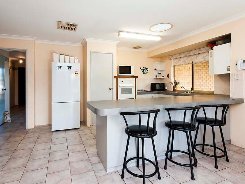54 Bondi Crescent, Warnbro WA 6169, Warnbro - Thumbnail 7