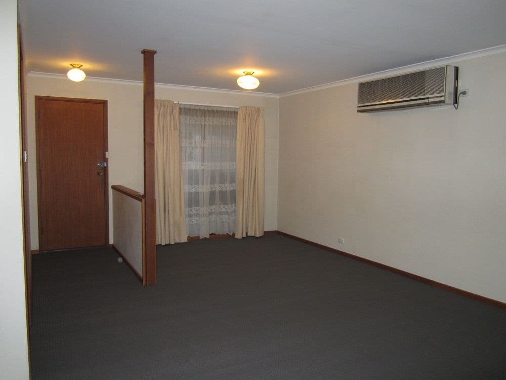 12/46 Catchpole Street, Macquarie ACT 2614, Macquarie - Thumbnail 2