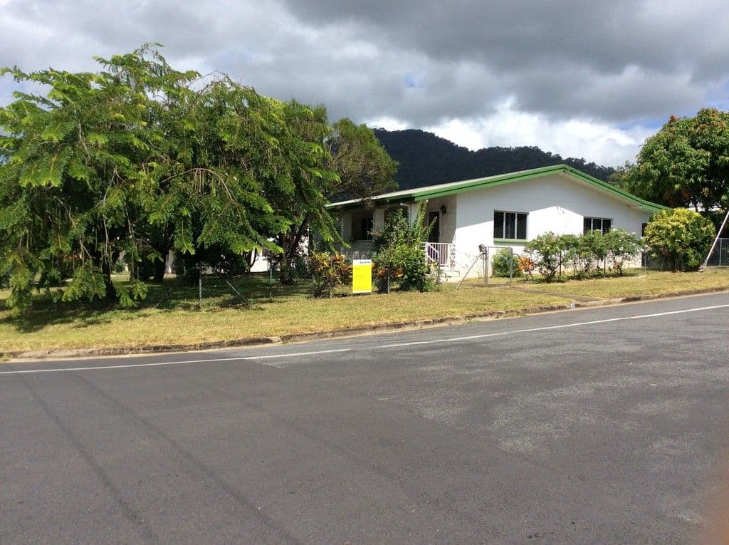 85 McManus Street, Whitfield QLD 4870, Whitfield - Thumbnail 2