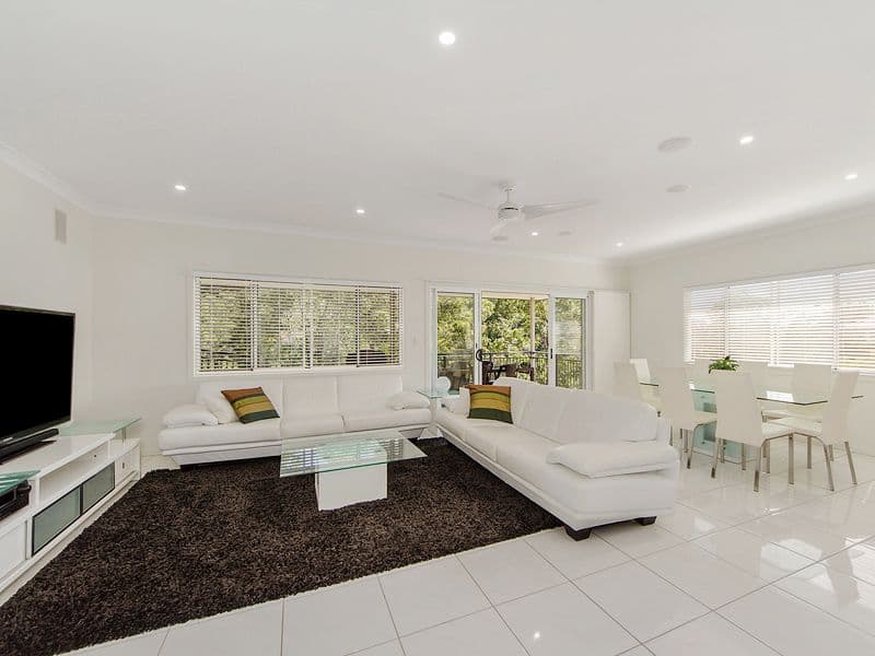 37 Castlereagh Close, Pacific Pines QLD 4211, Pacific Pines - Thumbnail 4