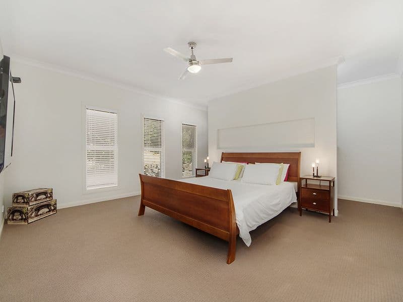 37 Castlereagh Close, Pacific Pines QLD 4211, Pacific Pines - Thumbnail 7