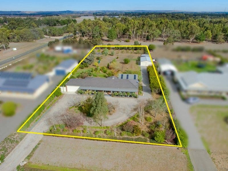 5 Lucien Place, Bannockburn VIC 3331, Bannockburn - Image 1