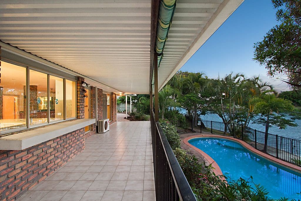 19 Long Island Court, Mermaid Waters QLD 4218, Mermaid Waters - Thumbnail 8