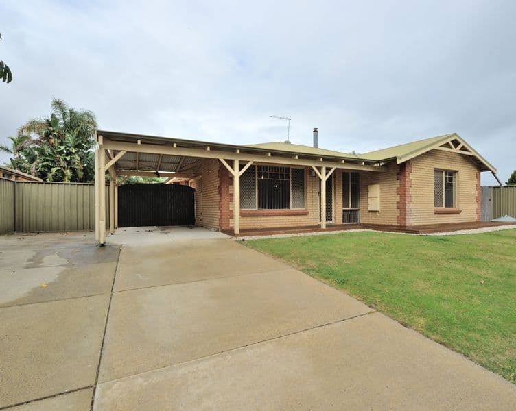 15 Moreton Crescent, Warnbro WA 6169, Warnbro - Image 1