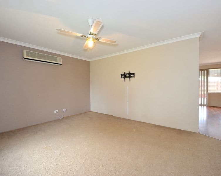 15 Moreton Crescent, Warnbro WA 6169, Warnbro - Thumbnail 4