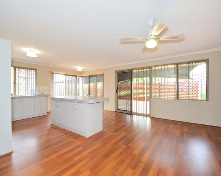 15 Moreton Crescent, Warnbro WA 6169, Warnbro - Thumbnail 7