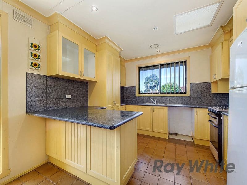 56 Aldergate Crescent, Kings Park VIC 3021, Kings Park - Thumbnail 2