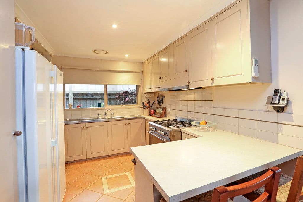 60 Burdoo Drive, Grovedale VIC 3216, Grovedale - Thumbnail 2