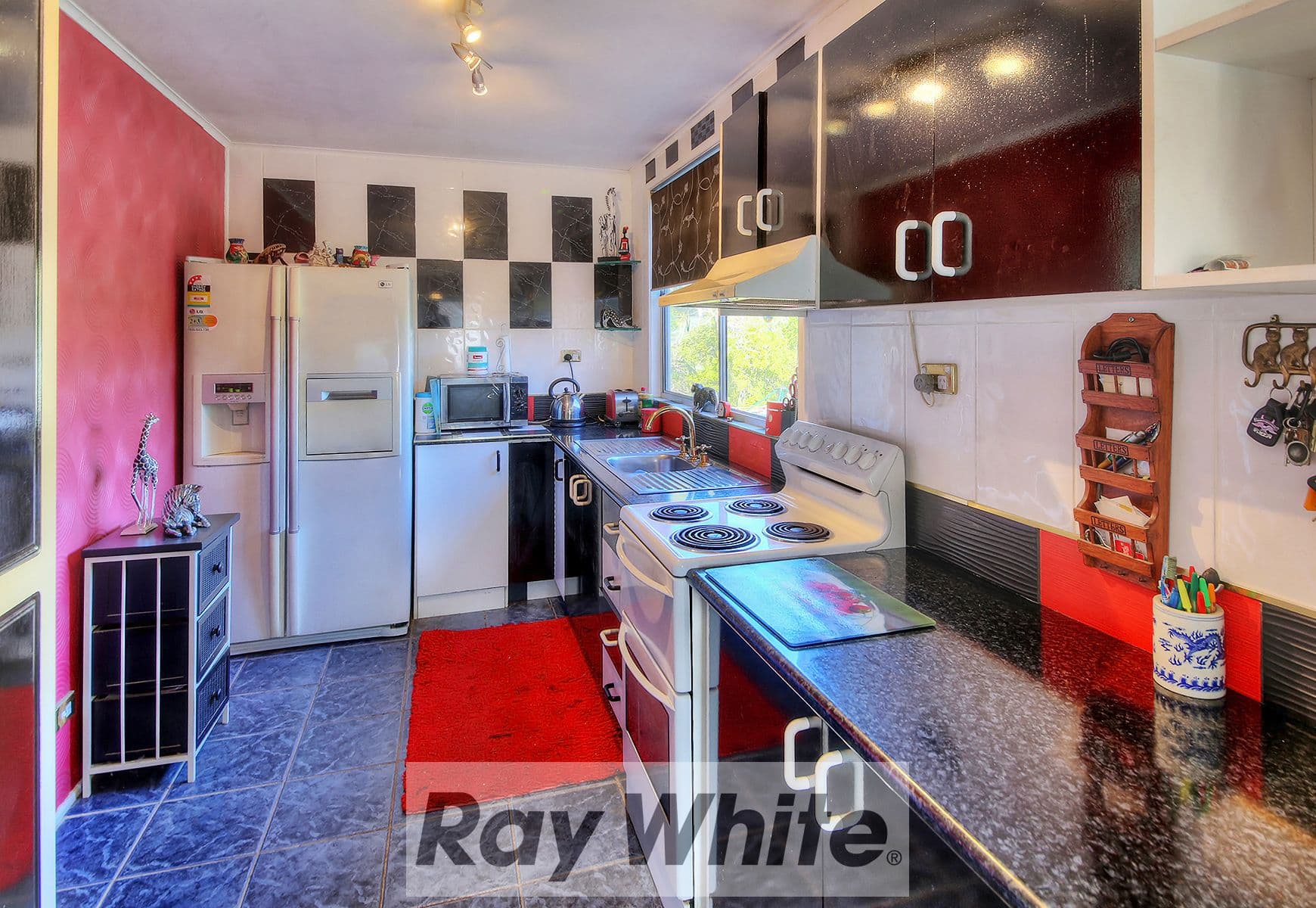 16 Poppy Street, Kingston QLD 4114, Kingston - Thumbnail 4