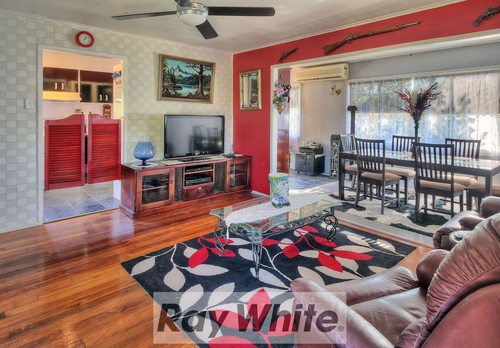 16 Poppy Street, Kingston QLD 4114, Kingston - Thumbnail 2
