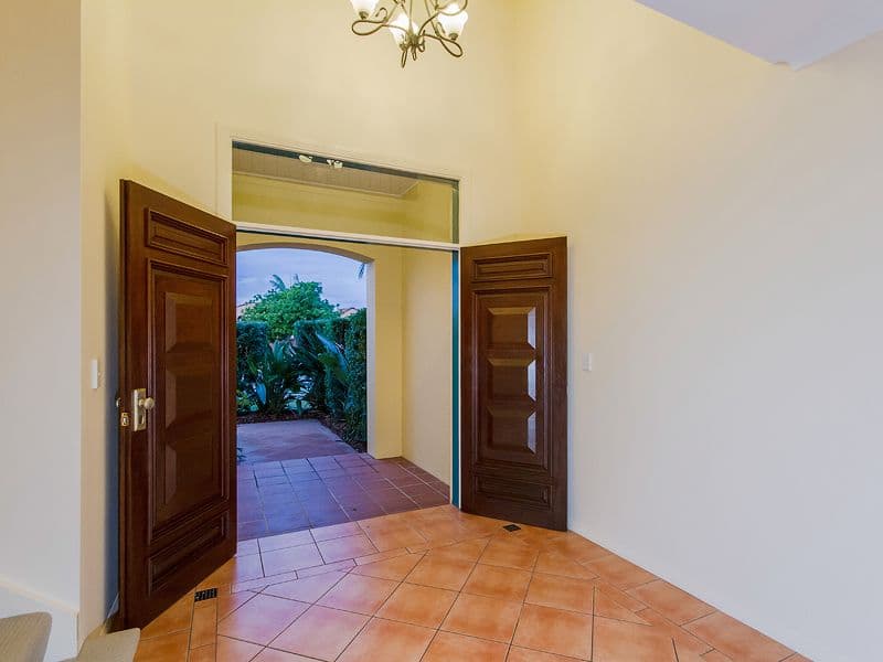 30 John Dalley Drive, Helensvale QLD 4212, Helensvale - Thumbnail 5