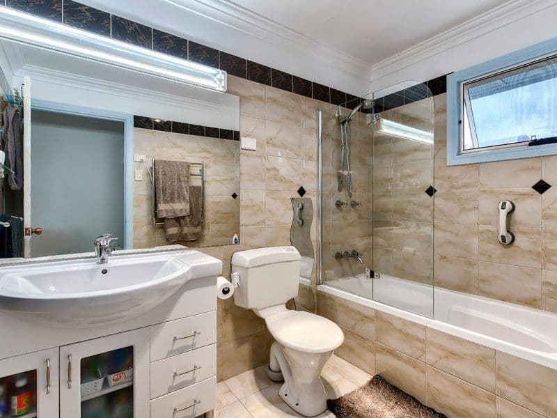 14 Hoxton Street, Arana Hills QLD 4054, Arana Hills - Thumbnail 4