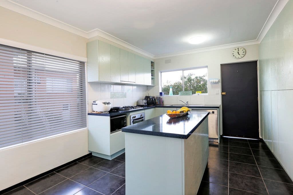6 Ruhamah Avenue, Bell Post Hill VIC 3215, Bell Post Hill - Thumbnail 7