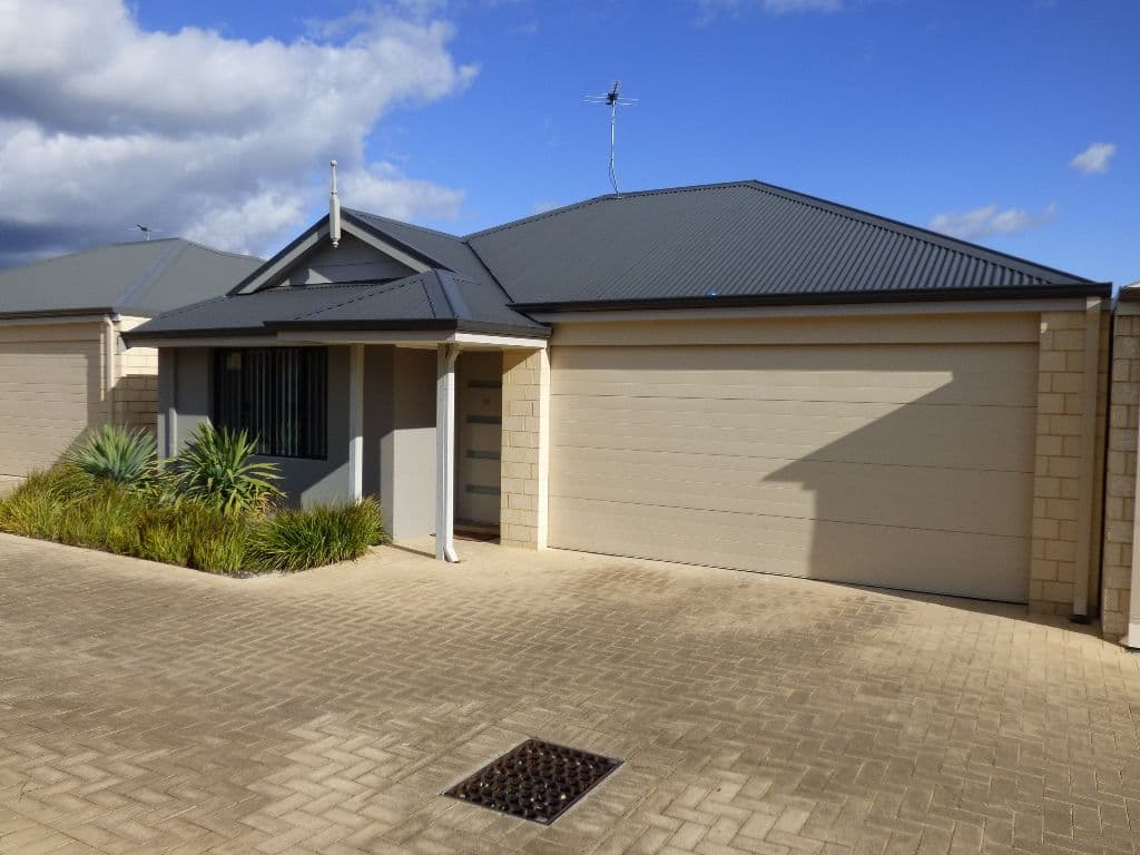 10/20 Gladstone Road, Armadale WA 6112, Armadale - Image 1