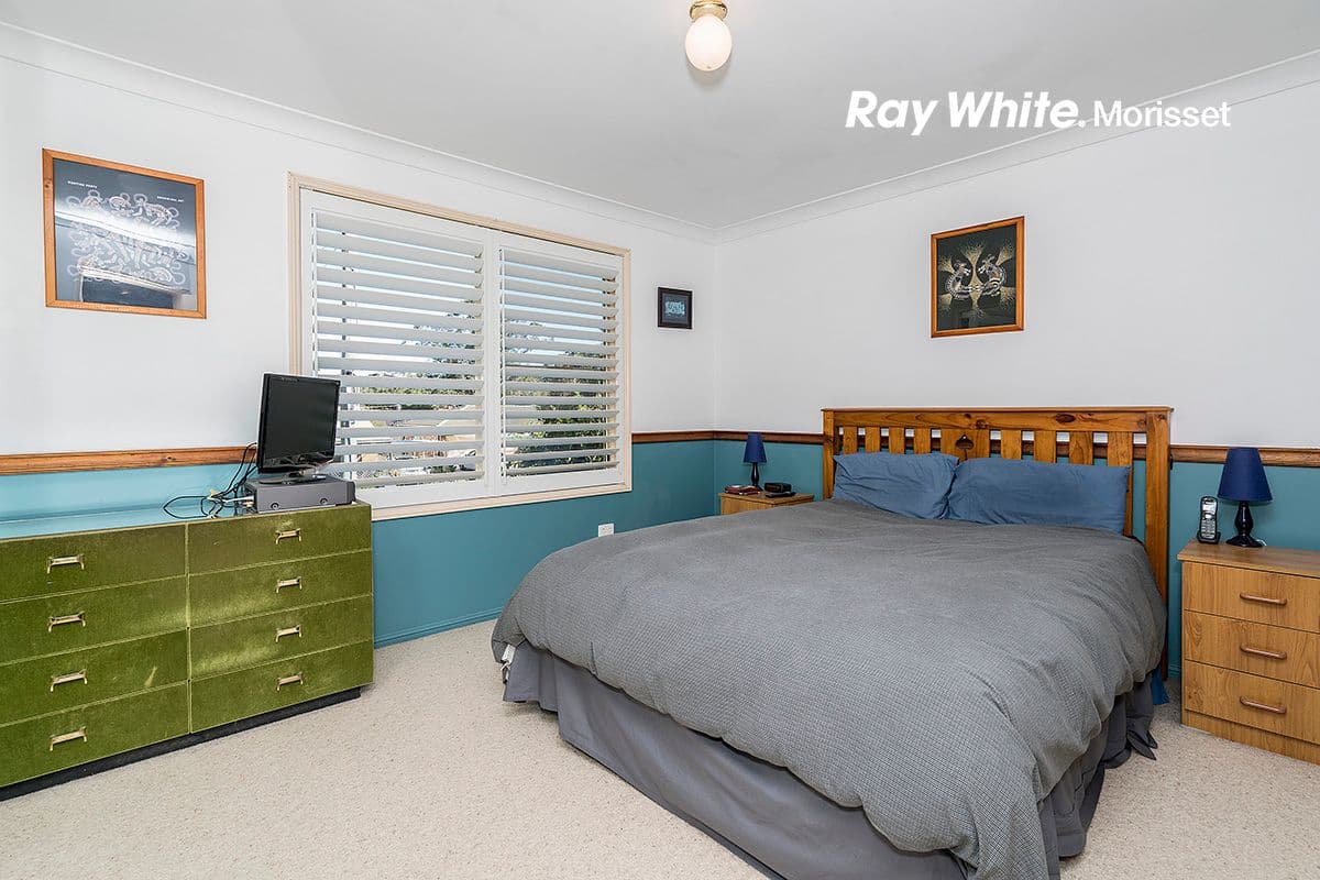 7 Churchill Crescent, Windermere Park - Thumbnail 5