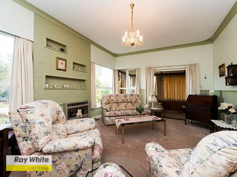 39 Tunnel Road, Swan View WA 6056, Swan View - Thumbnail 2