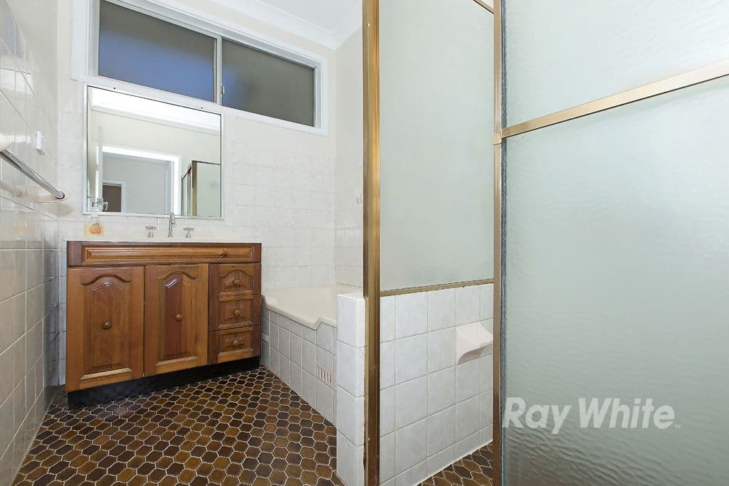 4 Macquarie Road, Fennell Bay - Thumbnail 5