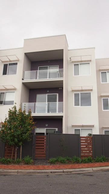 8/25 Warner Avenue, Findon SA 5023, Findon - Image 1