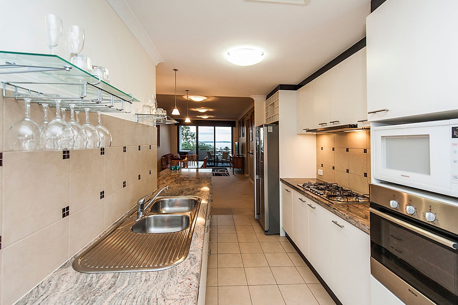 24/17 Rockingham Beach Road, Rockingham WA 6168, Rockingham - Thumbnail 3