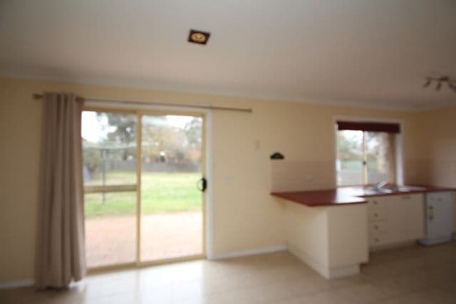 9 Glynwdr Avenue, Oberon NSW 2787, Oberon - Thumbnail 6