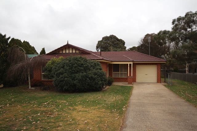 9 Glynwdr Avenue, Oberon NSW 2787, Oberon - Image 1