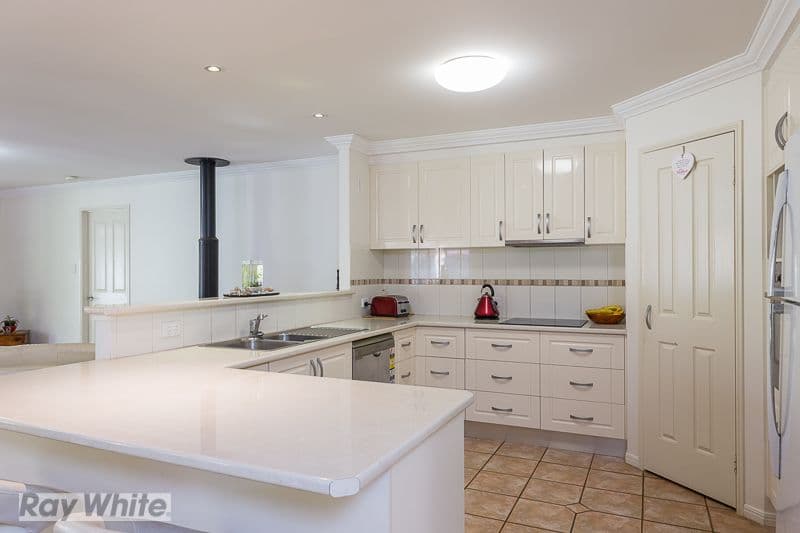 34 Illidge Road, Victoria Point QLD 4165, Victoria Point - Thumbnail 3
