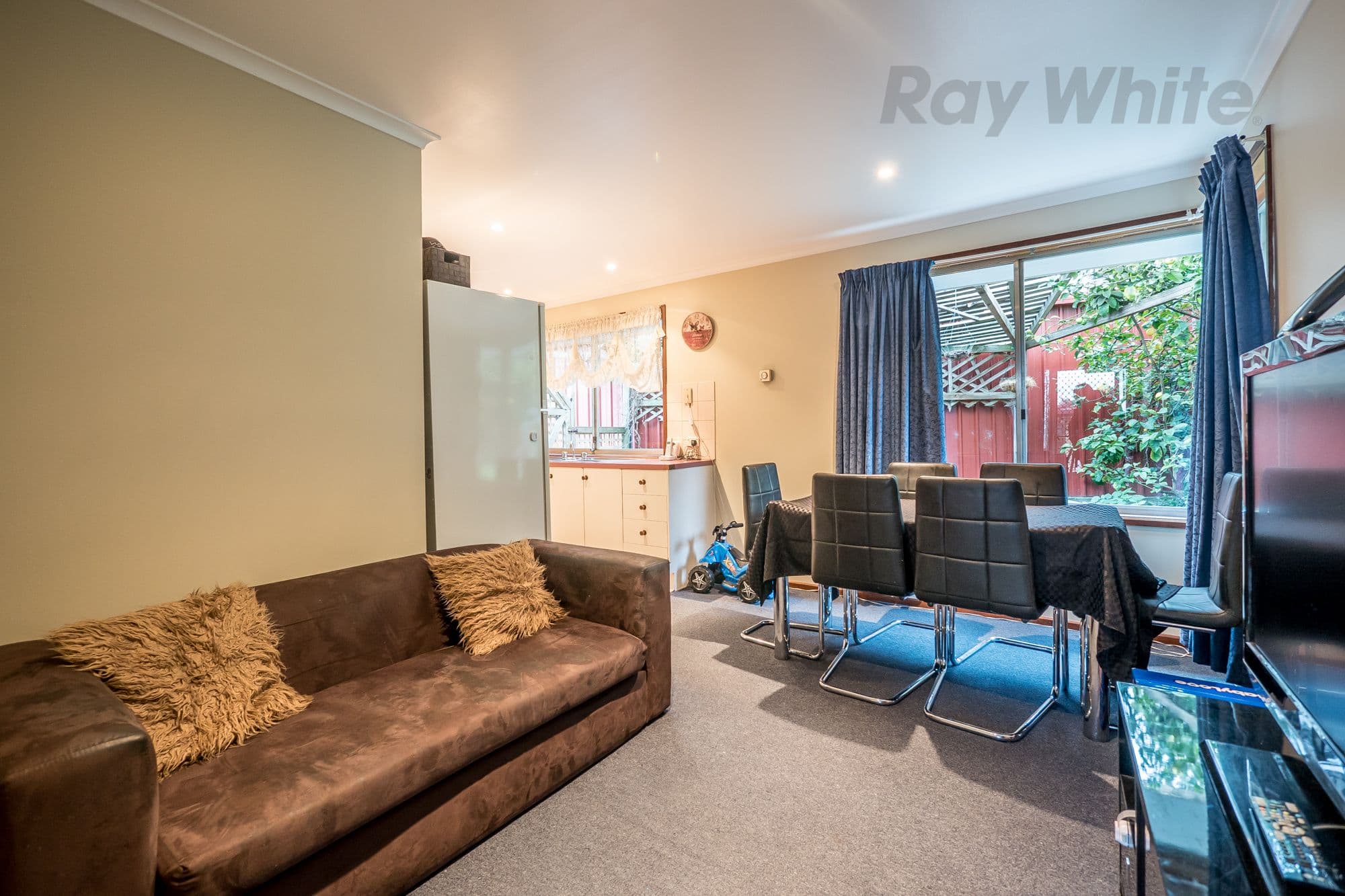 14 Kilander Crescent, Berriedale TAS 7011, Berriedale - Thumbnail 4