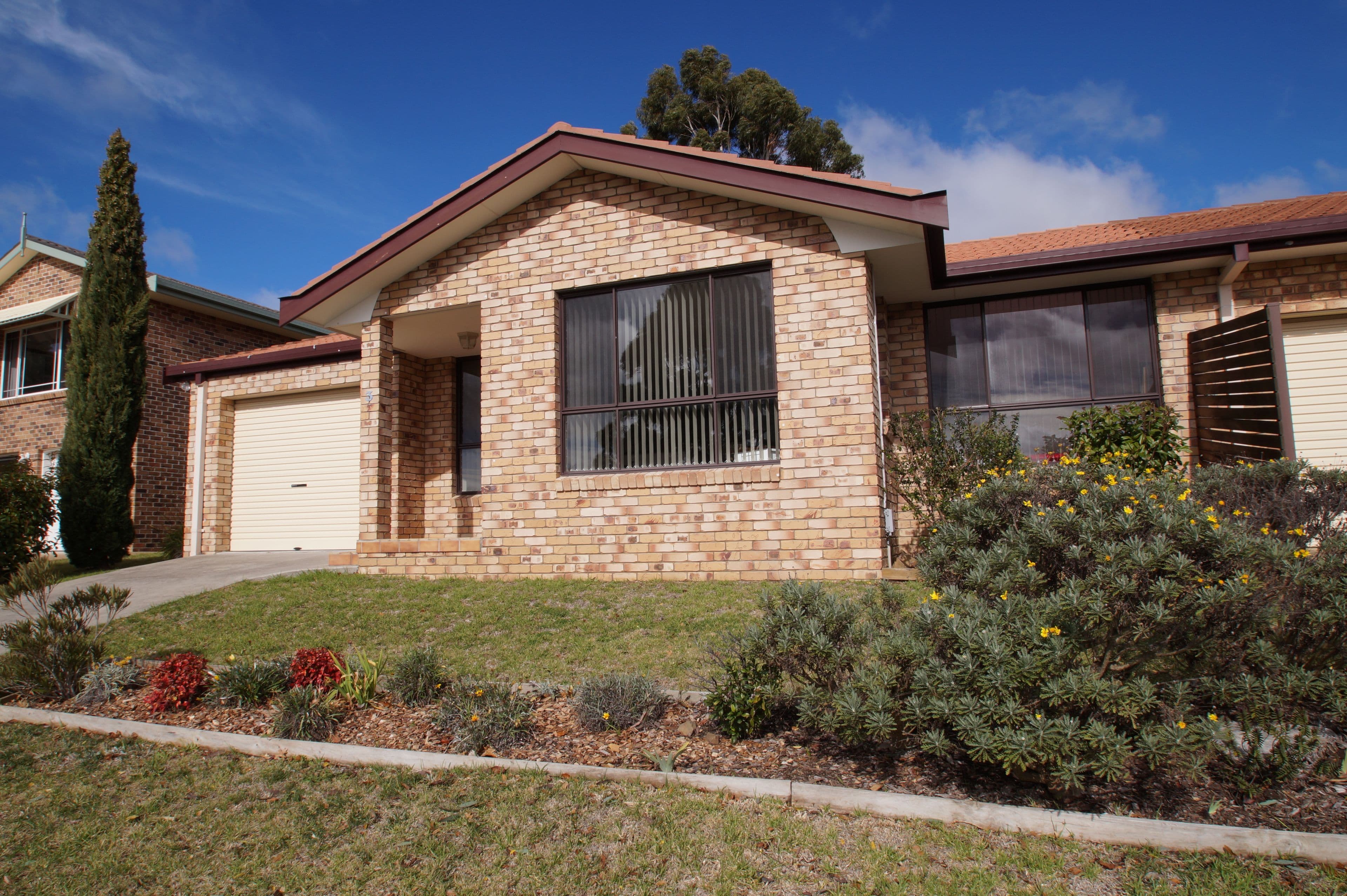 11 The Boulevarde, Armidale NSW 2350, Armidale - Image 1