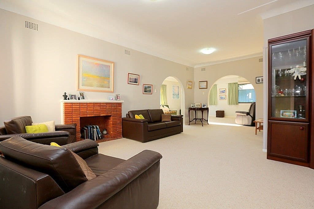 26 Fewtrell Avenue, Revesby Heights - Thumbnail 2
