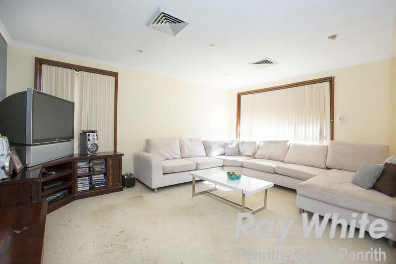 5 Dolomite Road, Cranebrook - Thumbnail 2