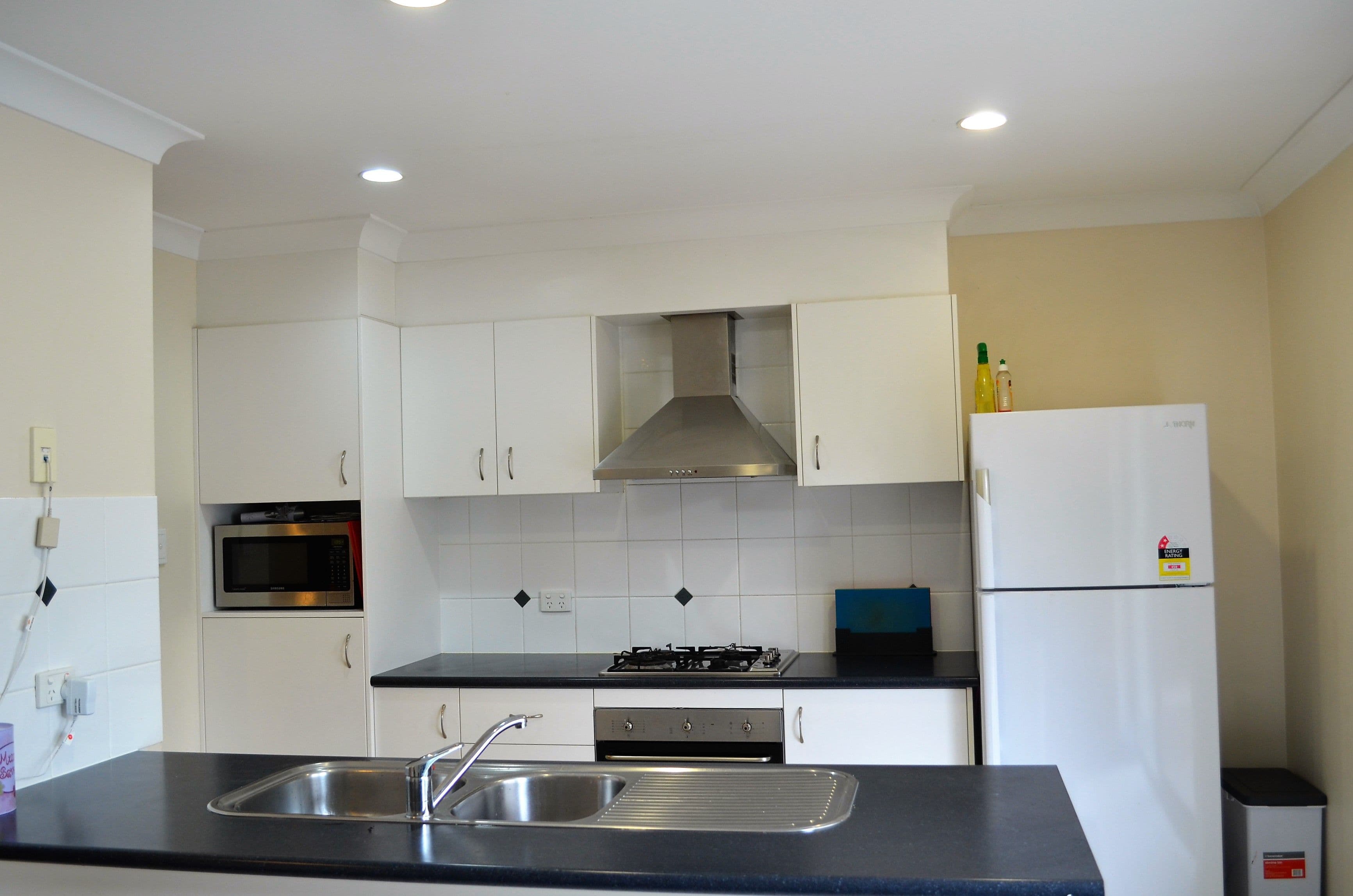 16 Seashell Avenue, Coomera QLD 4209, Coomera - Thumbnail 2
