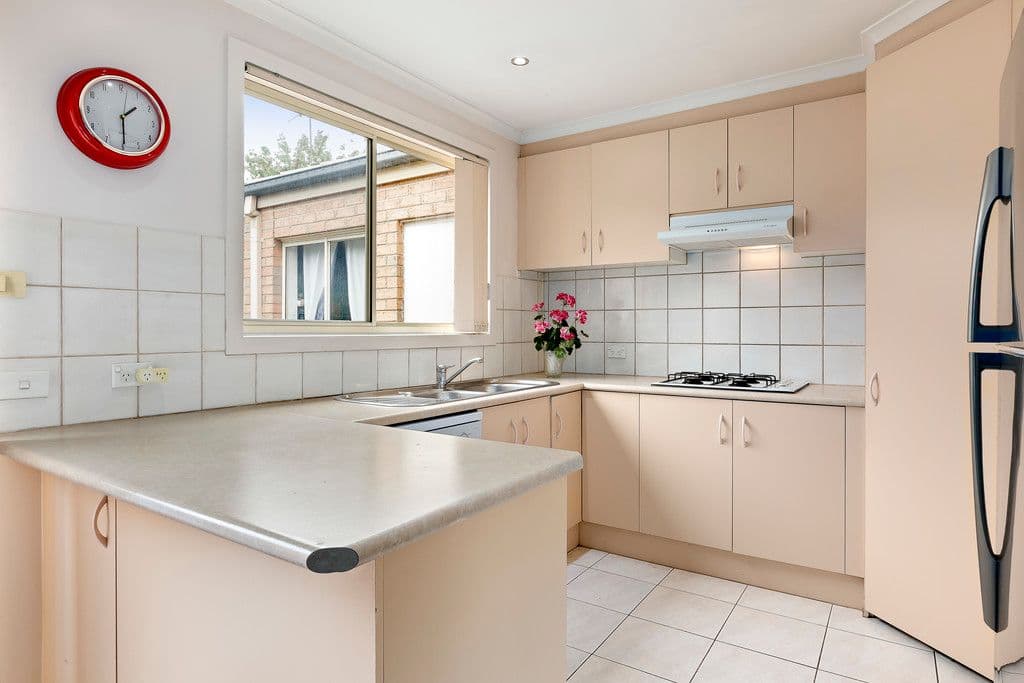 4 Celia Court, Chadstone VIC 3148, Chadstone - Thumbnail 3