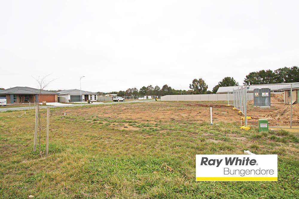 2 Bluskie Place, Bungendore NSW 2621, Bungendore - Image 1