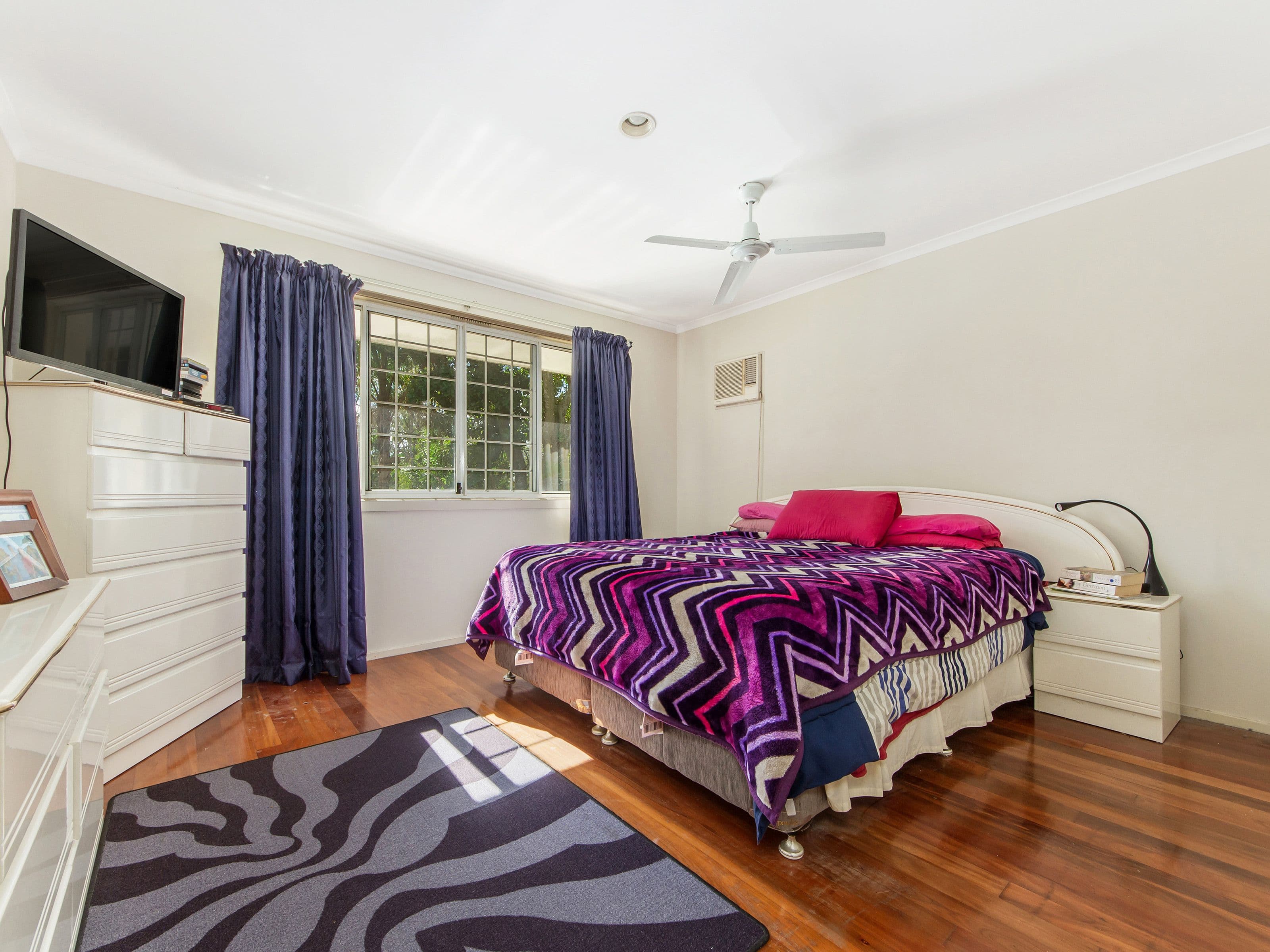 86 Slatyer Avenue, Bundall QLD 4217, Bundall - Thumbnail 7