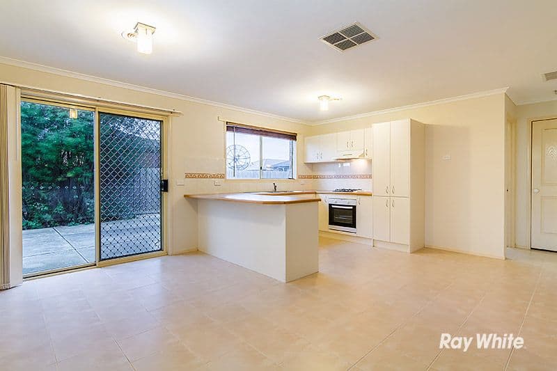 4 Kismet Close, Cranbourne West VIC 3977, Cranbourne West - Thumbnail 3