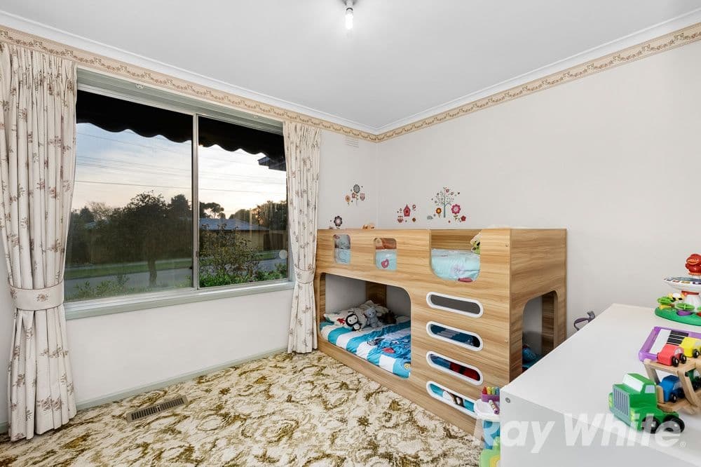 8 Huxley Avenue, Mulgrave VIC 3170, Mulgrave - Thumbnail 7