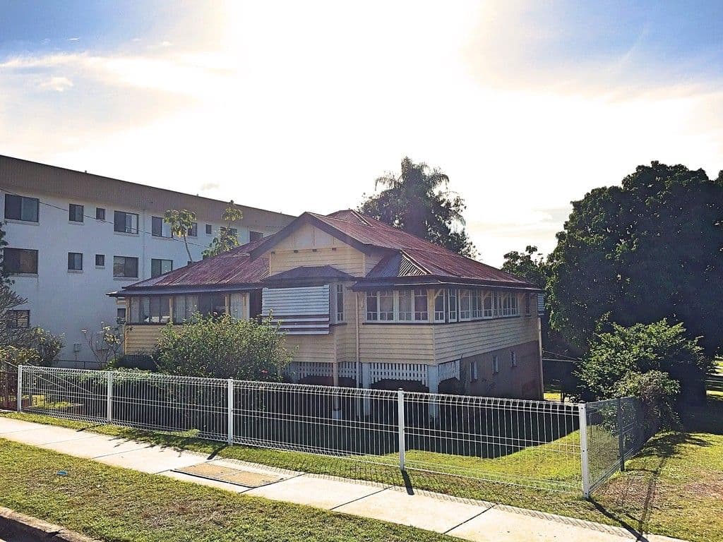 16 Durham Street, Coorparoo QLD 4151, Coorparoo - Thumbnail 2