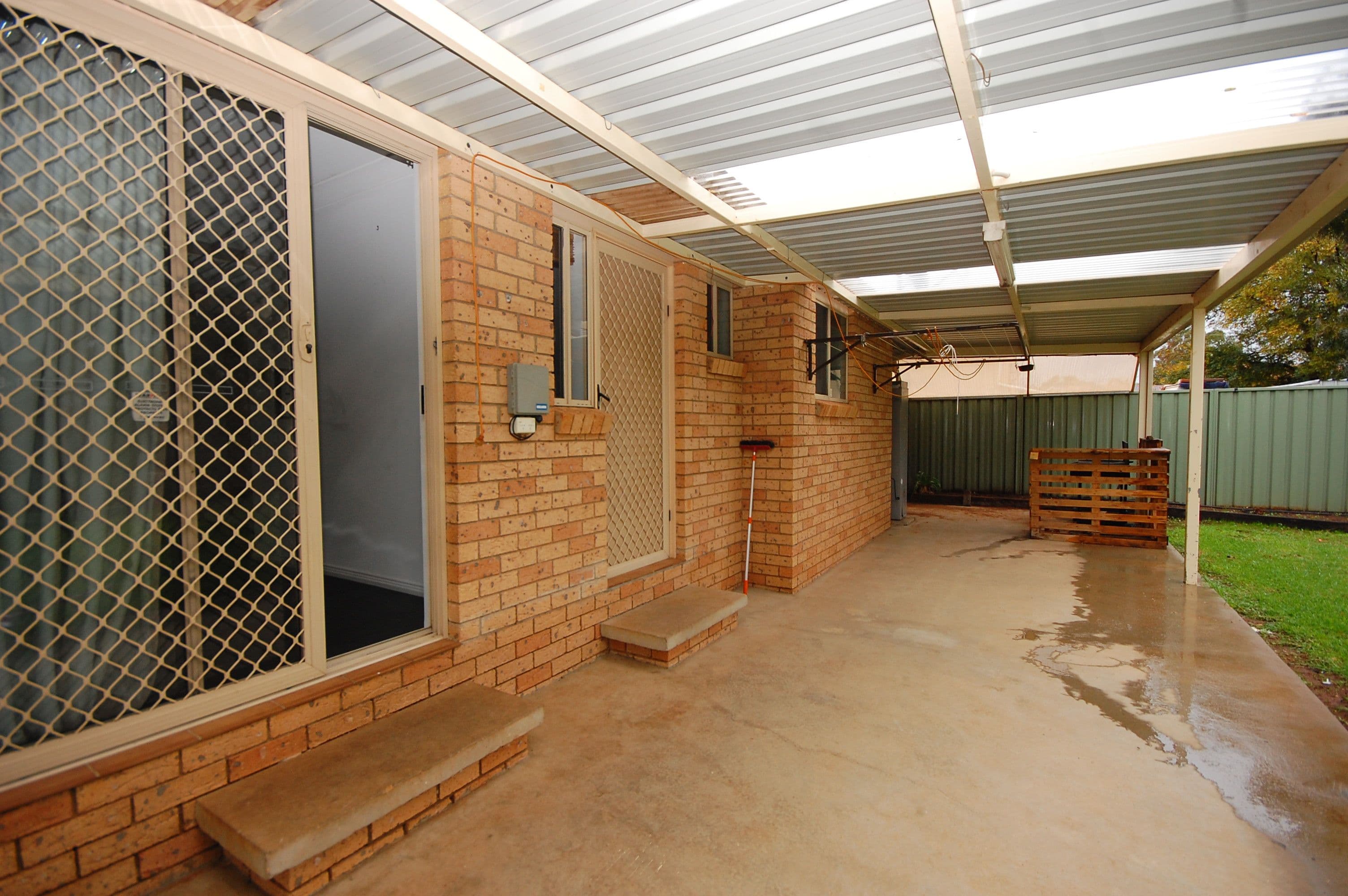 6 Graves Place, Griffith - Thumbnail 8