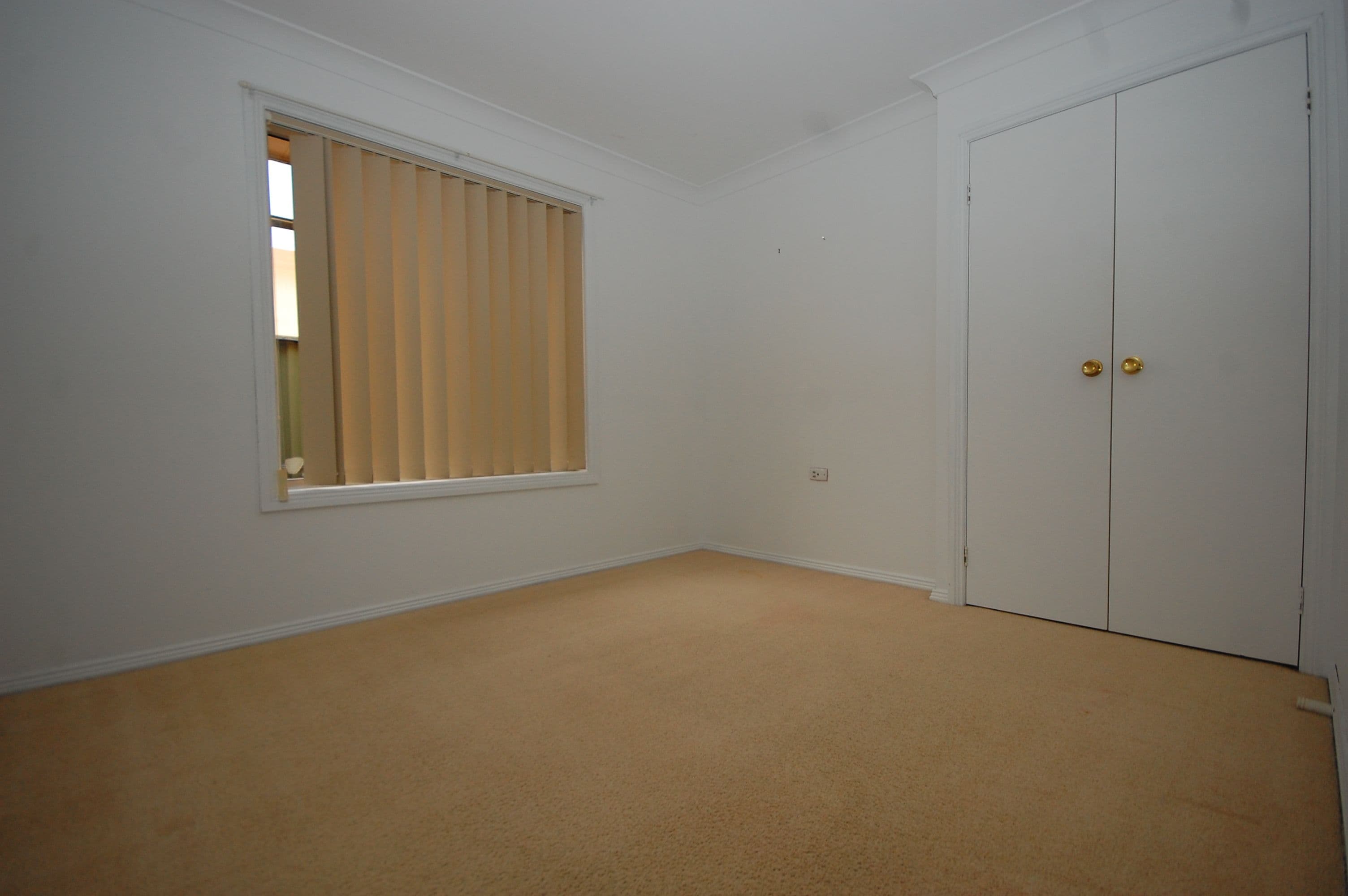 6 Graves Place, Griffith - Thumbnail 5