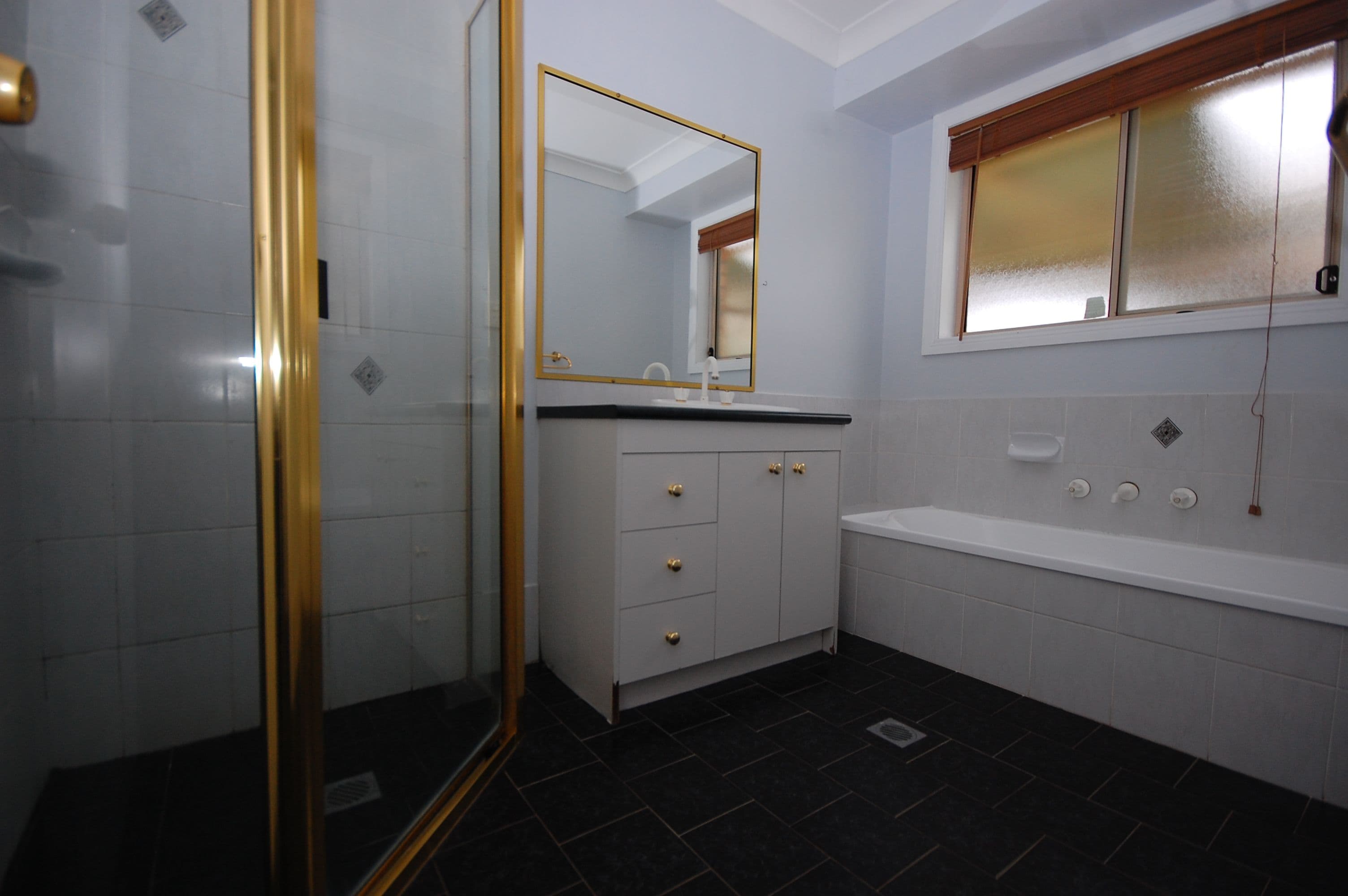 6 Graves Place, Griffith - Thumbnail 7