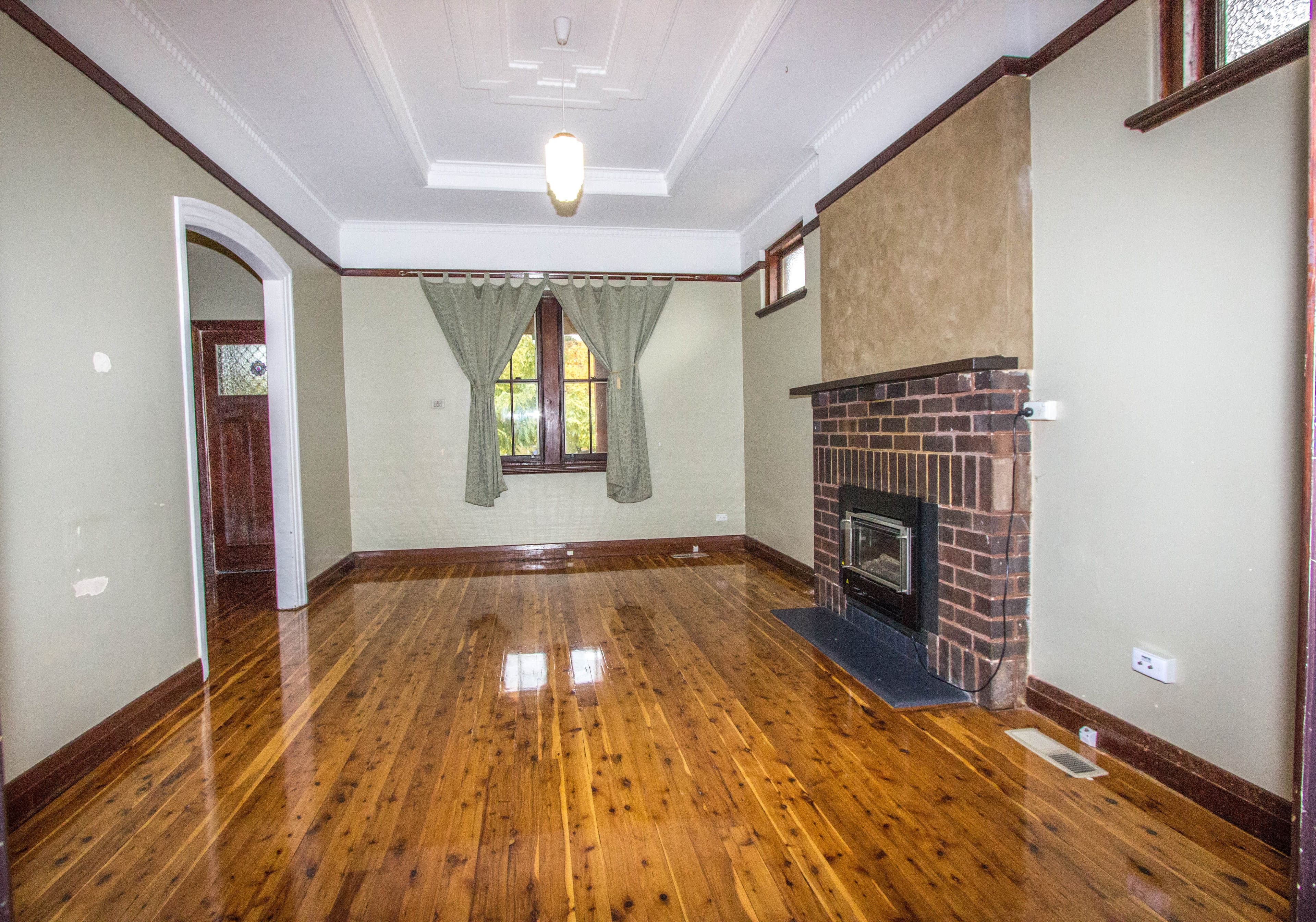 29 Roberts Street, Narrandera - Thumbnail 7