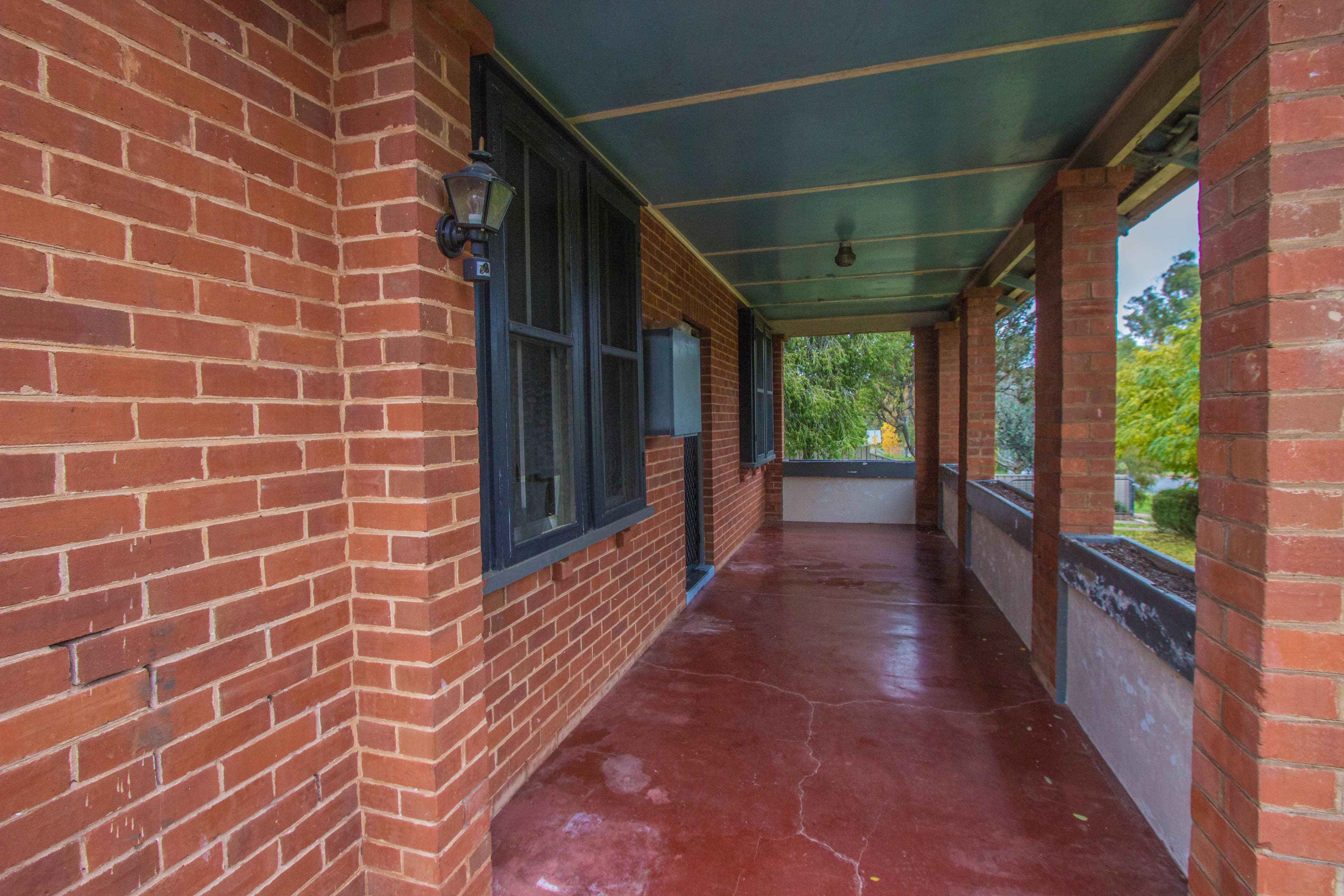 29 Roberts Street, Narrandera - Thumbnail 5