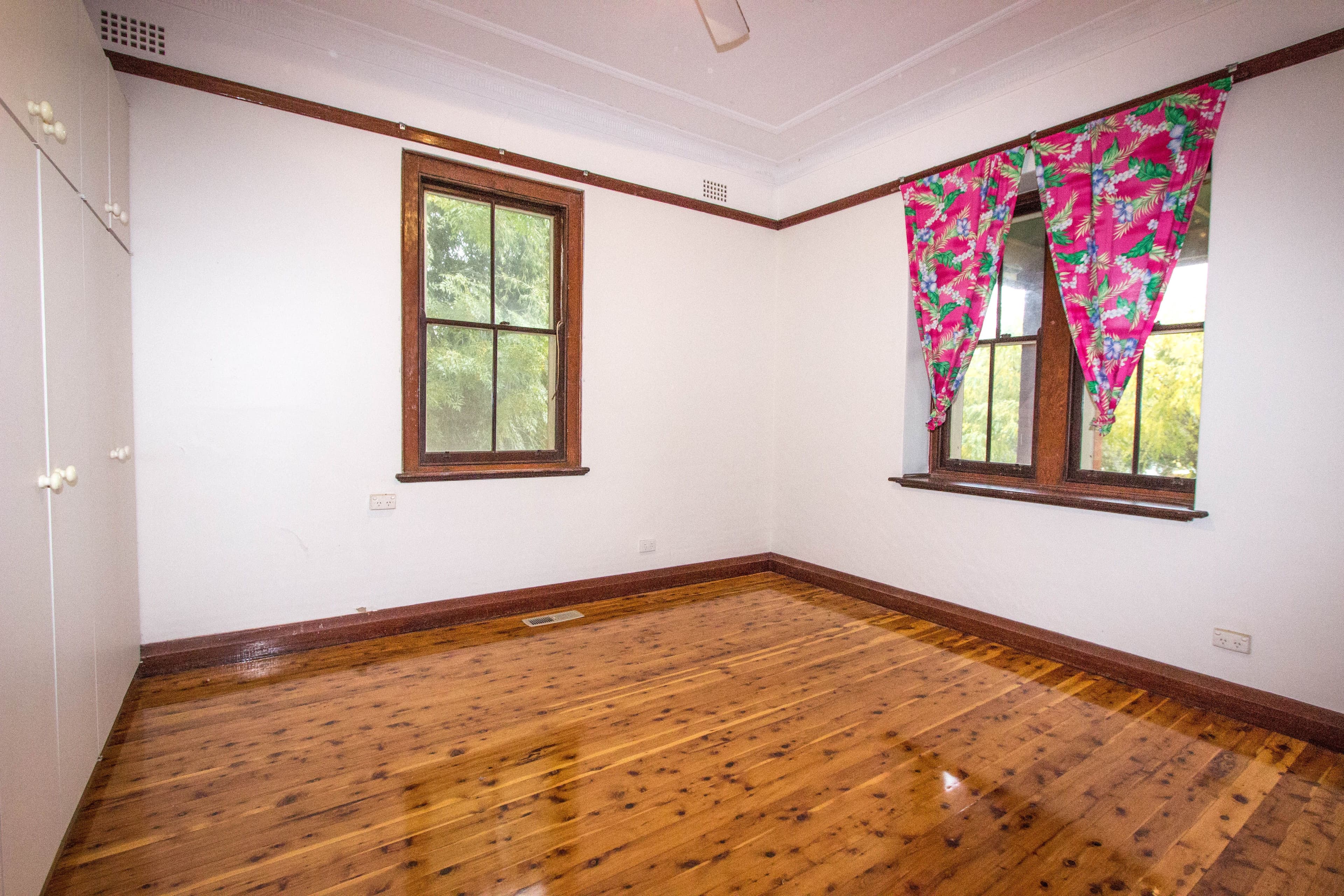 29 Roberts Street, Narrandera - Thumbnail 8