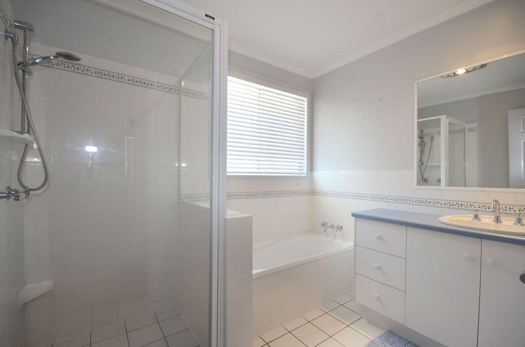 35 Joe Kooyman Drive, Biloela QLD 4715, Biloela - Thumbnail 8
